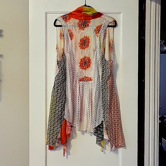 Flowy vest - Picture 2 of 2